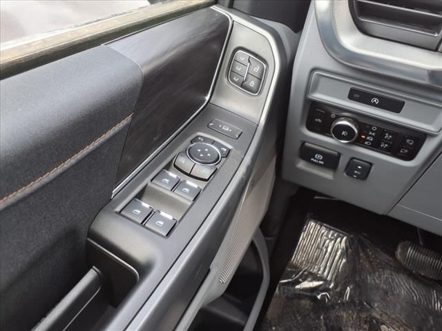 2025 Ford F-150 LARIAT 4WD SuperCrew 5.5 Box - Photo 12