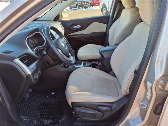 2015 Jeep Cherokee Latitude - Photo 13