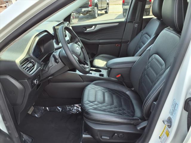 2023 Ford Escape Platinum AWD - Photo 13