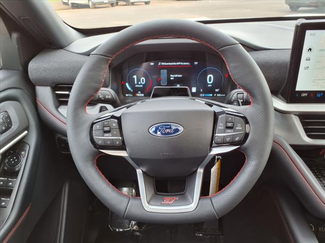 2025 Ford Explorer ST - Photo 13