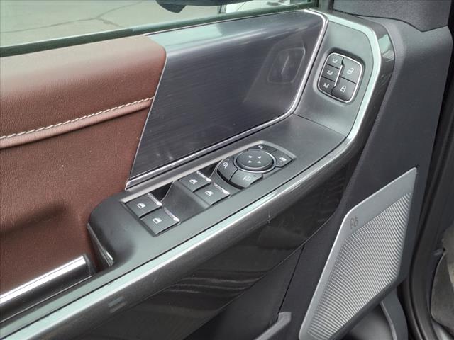 2023 Ford F-150 LARIAT - Photo 13
