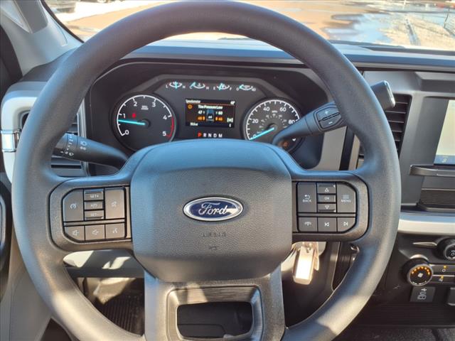 2025 Ford F-350 Super Duty XL - Photo 13