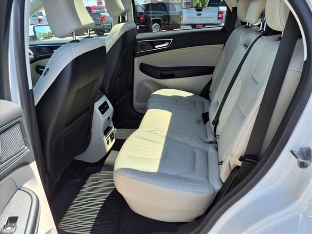 2023 Ford Edge Titanium AWD - Photo 14