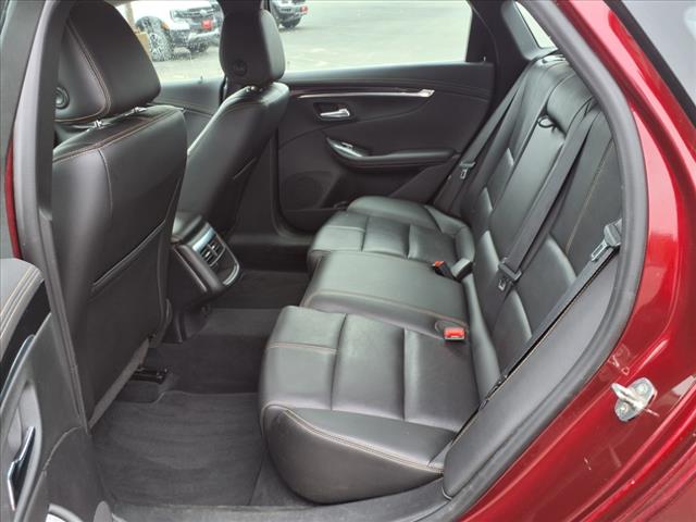 2017 Chevrolet Impala LT - Photo 14