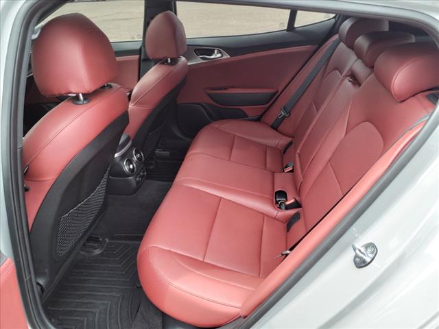 2022 Kia Stinger GT1 - Photo 14