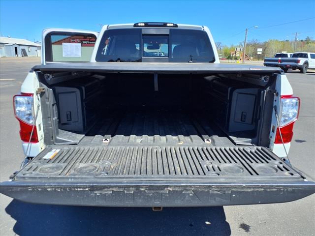 2019 Nissan Titan Platinum - Photo 15