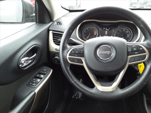 2017 Jeep Cherokee Sport - Photo 17