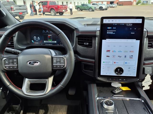 2024 Ford Expedition Limited 4x4 - Photo 17