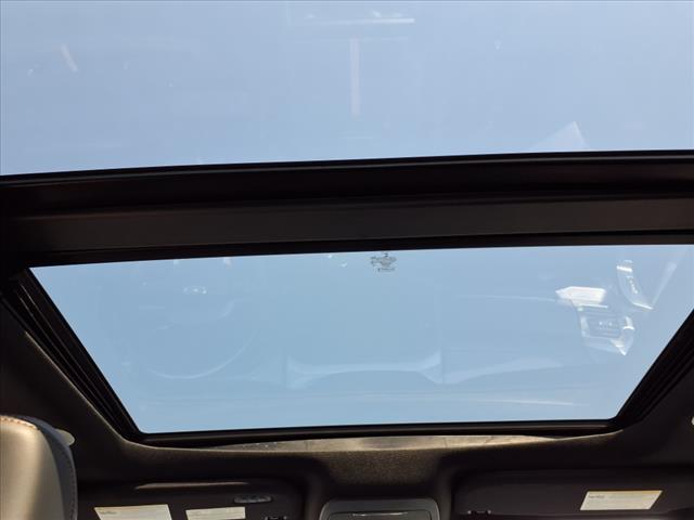 2023 Ford F-150 PLATINUM - Photo 17