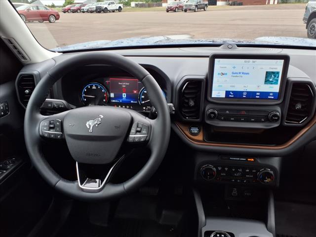 2024 Ford Bronco Sport Outer Banks 4x4 - Photo 17