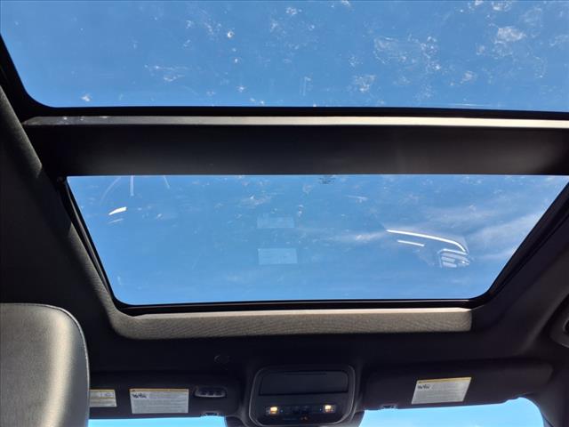 2020 Ford Explorer ST - Photo 18