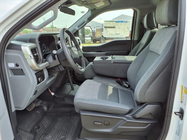 2024 Ford F-350 Super Duty XL/XLT - Photo 18