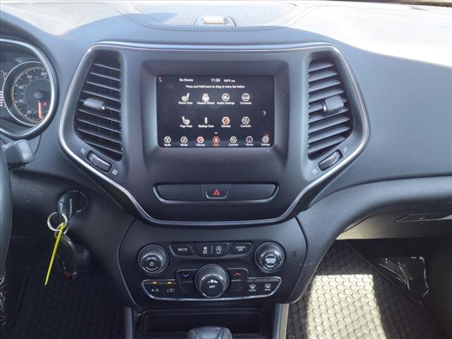 2019 Jeep Cherokee Latitude - Photo 19