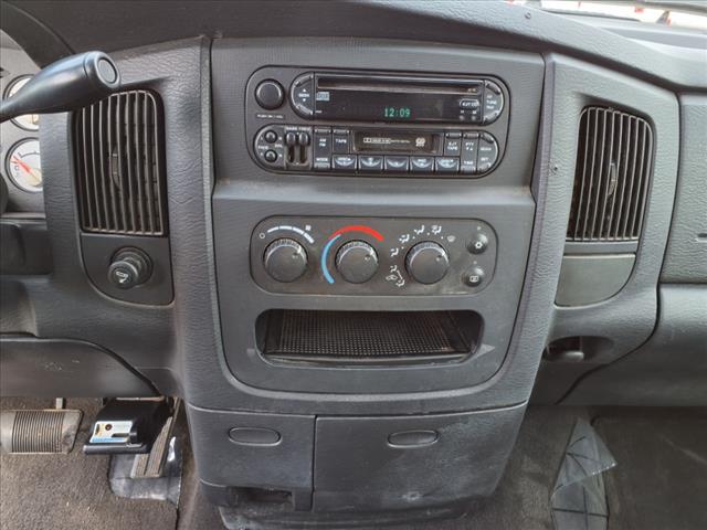 2004 Dodge Ram 2500 SLT - Photo 19