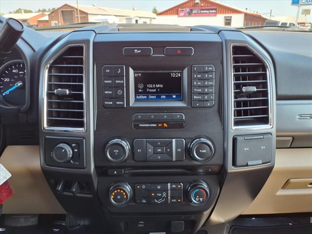 2017 Ford F-350 Super Duty XLT - Photo 19