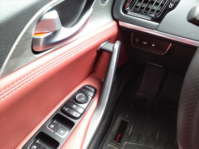 2022 Kia Stinger GT1 - Photo 22