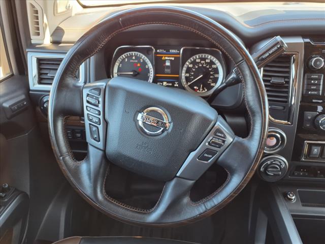 2019 Nissan Titan Platinum - Photo 23