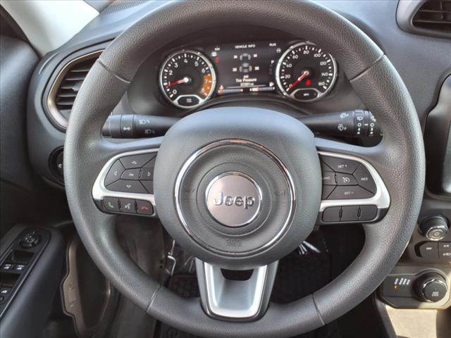 2023 Jeep Renegade LATITUDE - Photo 23