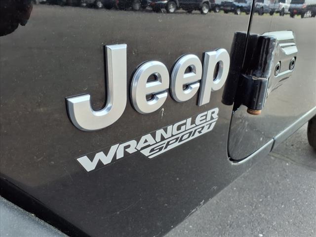 2019 Jeep Wrangler Sport S - Photo 2