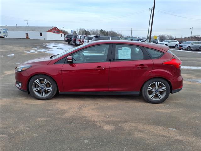 2016 Ford Focus SE - Photo 2