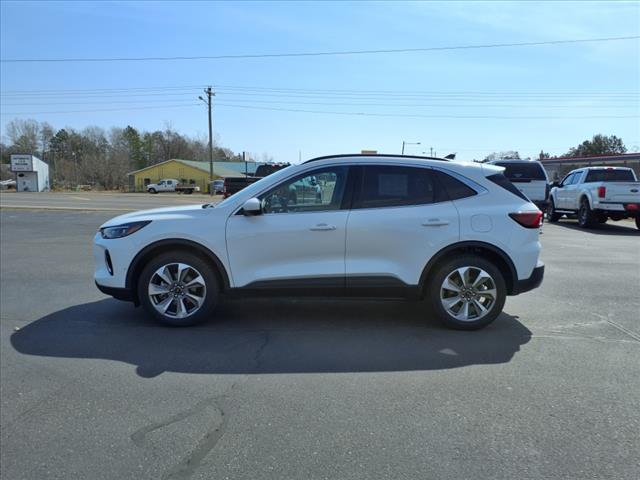 2023 Ford Escape Platinum AWD - Photo 2