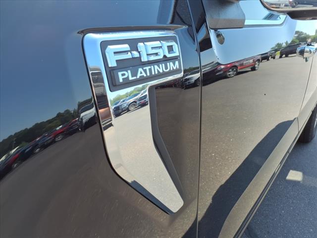 2023 Ford F-150 PLATINUM - Photo 2
