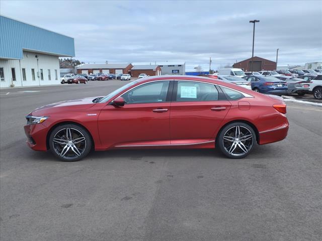 2022 Honda Accord Hybrid Touring - Photo 2