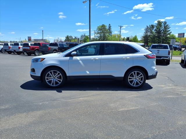 2023 Ford Edge Titanium AWD - Photo 2