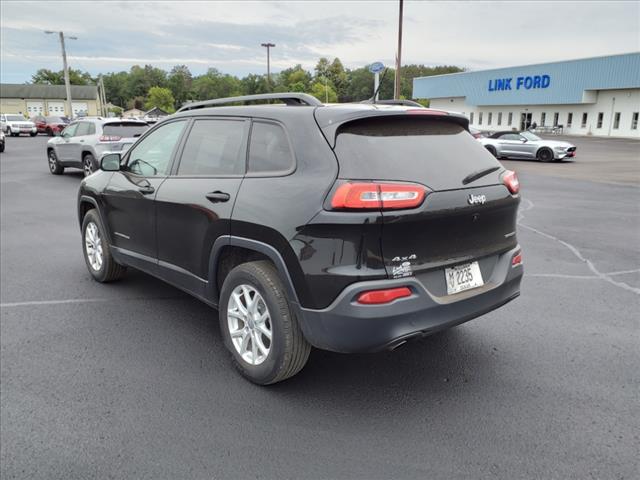 2017 Jeep Cherokee Sport - Photo 3