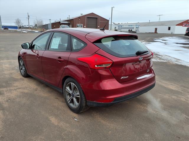 2016 Ford Focus SE - Photo 3