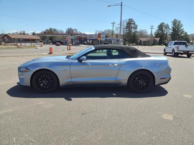 2022 Ford Mustang GT Premium - Photo 3