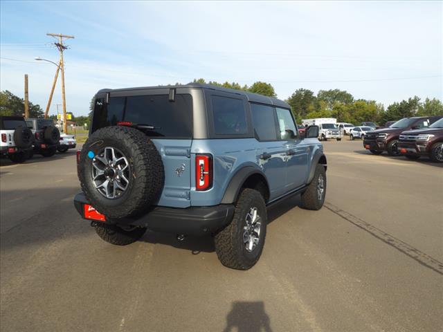 2024 Ford Bronco Badlands - Photo 3