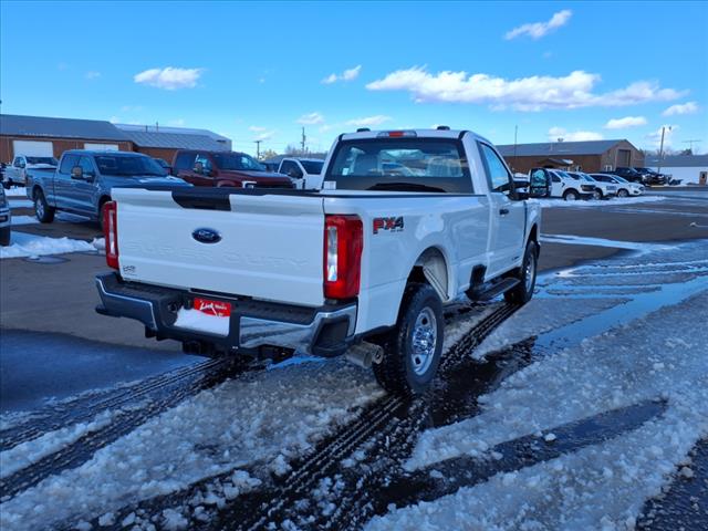 2025 Ford F-350 Super Duty XL - Photo 3