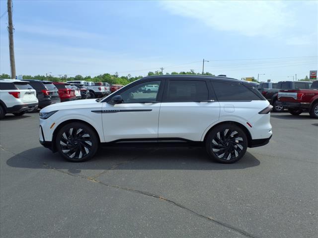 2024 Lincoln Nautilus Hybrid Reserve - Photo 3