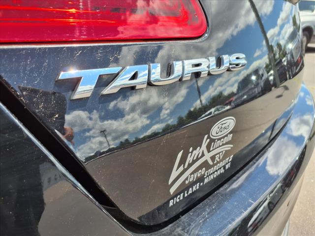 2018 Ford Taurus SEL AWD - Photo 4