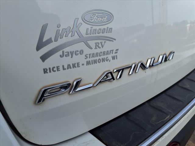 2021 Ford Explorer Platinum - Photo 4