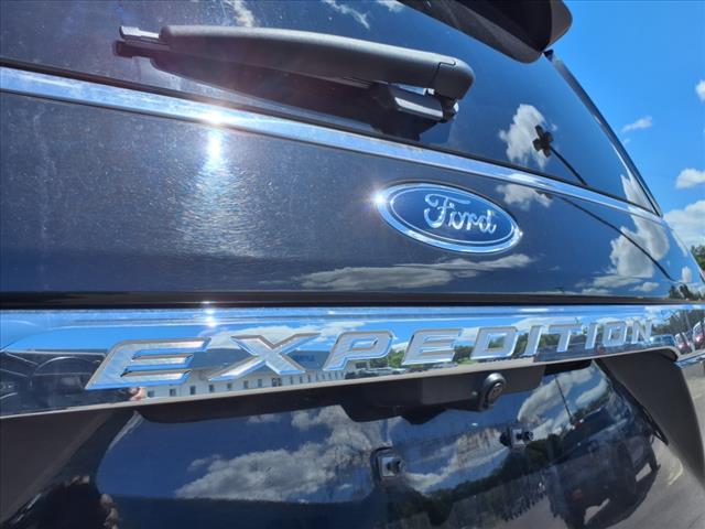 2021 Ford Expedition XLT 4x4 - Photo 4