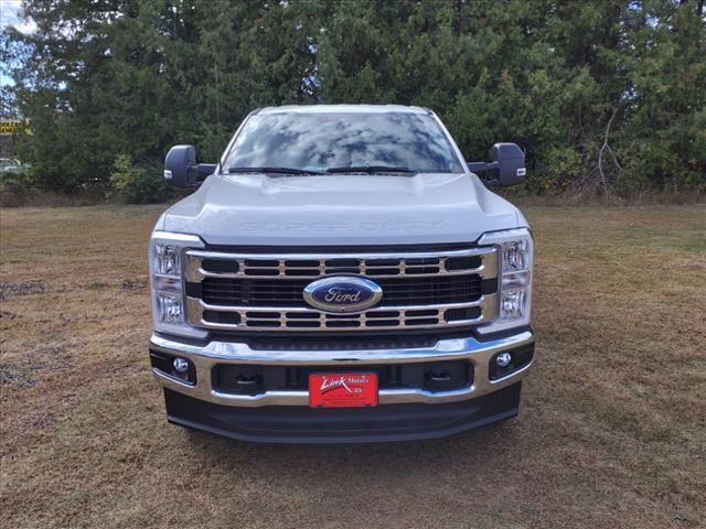 2024 Ford F-350 Super Duty XLT - Photo 4