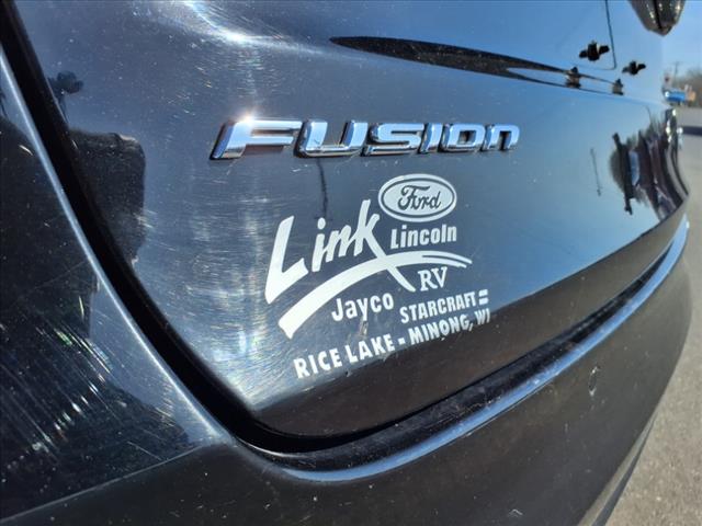 2020 Ford Fusion Titanium AWD - Photo 4