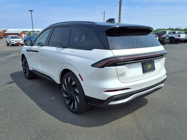 2024 Lincoln Nautilus Hybrid Reserve - Photo 4