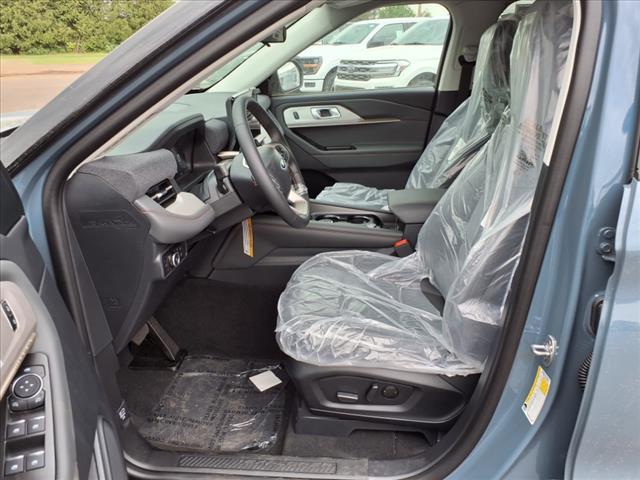 2025 Ford Explorer Active - Photo 5