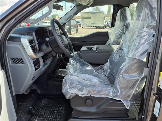 2025 Ford F-350 Super Duty XL - Photo 5