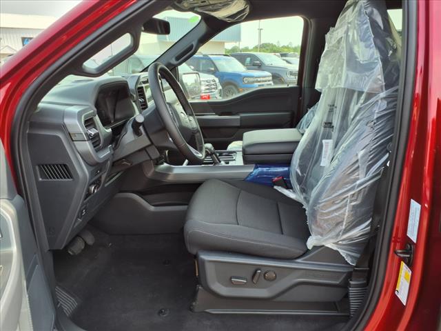 2025 Ford F-150 XLT 4WD SuperCrew 5.5 Box - Photo 5