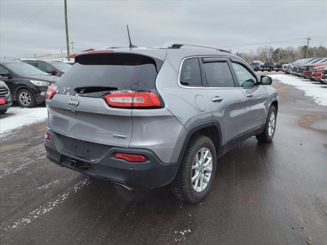 2017 Jeep Cherokee Latitude - Photo 6