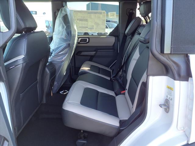 2024 Ford Bronco Wildtrak - Photo 6