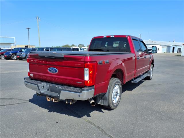 2017 Ford F-350 Super Duty XLT - Photo 6