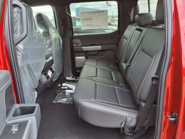 2025 Ford F-150 LARIAT 4WD SuperCrew 5.5 Box - Photo 6