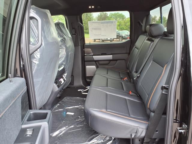 2025 Ford F-150 LARIAT 4WD SuperCrew 5.5 Box - Photo 6