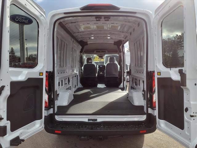 2024 Ford Transit 250 - Photo 7