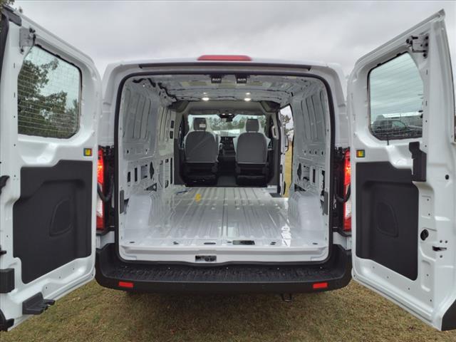 2024 Ford Transit 150 - Photo 7